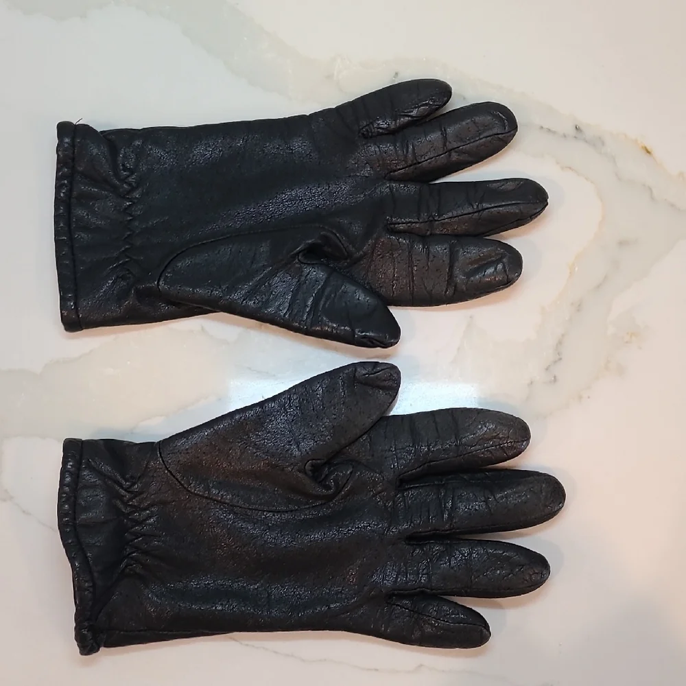 Black Leather Gloves